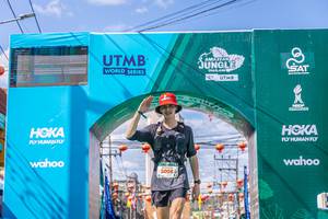 BIB: 5008
                            <button type="button" onclick="openModal(21770710)" class="btn btn-primary btn-sm float-right btn-popup" data-toggle="modal" data-target=".modal-high-quality">
                        <i class="fas fa-shopping-cart"></i> Add to Cart
                    </button>
                                            <button type="button" onclick="isThisMe(21770710, true)" class="btn btn-success btn-sm float-right btn-popup btn-isme hidden" data-toggle="tooltip" data-placement="bottom" title="นี่คือรูปของคุณใช่ไหม คลิกที่นี่เพื่อเอาเข้าอัลบั้ม">
                        <i class="fas fa-plus"></i> Add to album
                    </button>
                    <button type="button" onclick="isThisMe(21770710, false)" class="btn btn-warning btn-sm float-right btn-popup btn-isnotme hidden">
                        <i class="fas fa-ban"></i> Remove from album
                    </button>